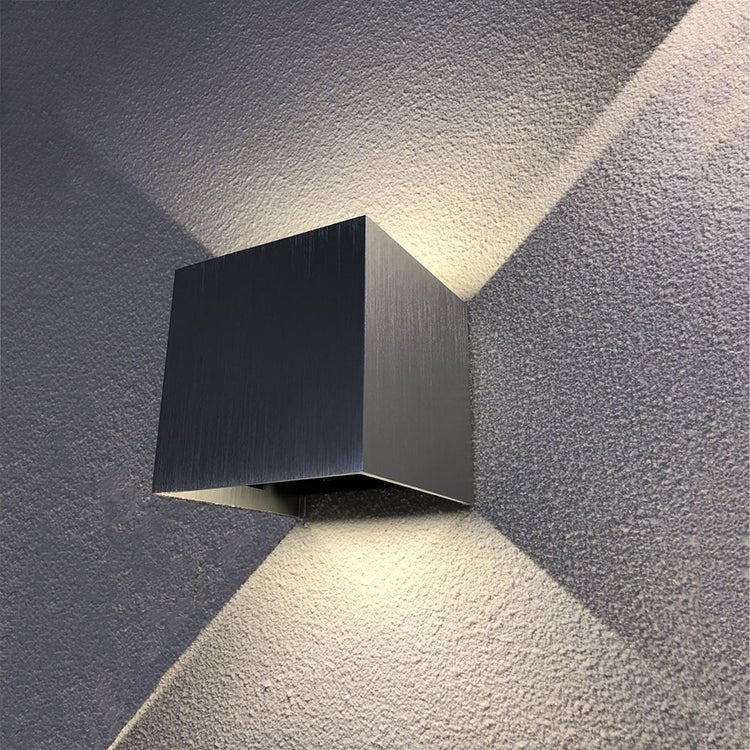 Luxora Wandleuchte Grau Aluminium