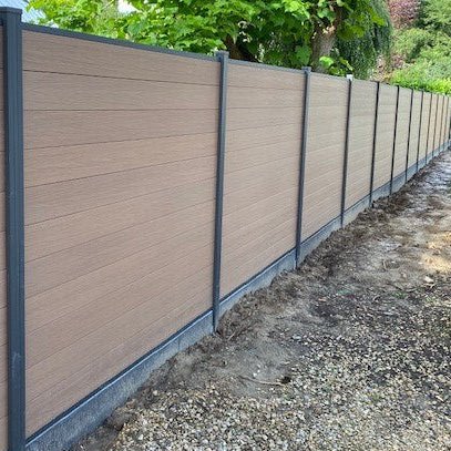 Waarom een composiet schutting de slimste keuze is voor jouw tuin