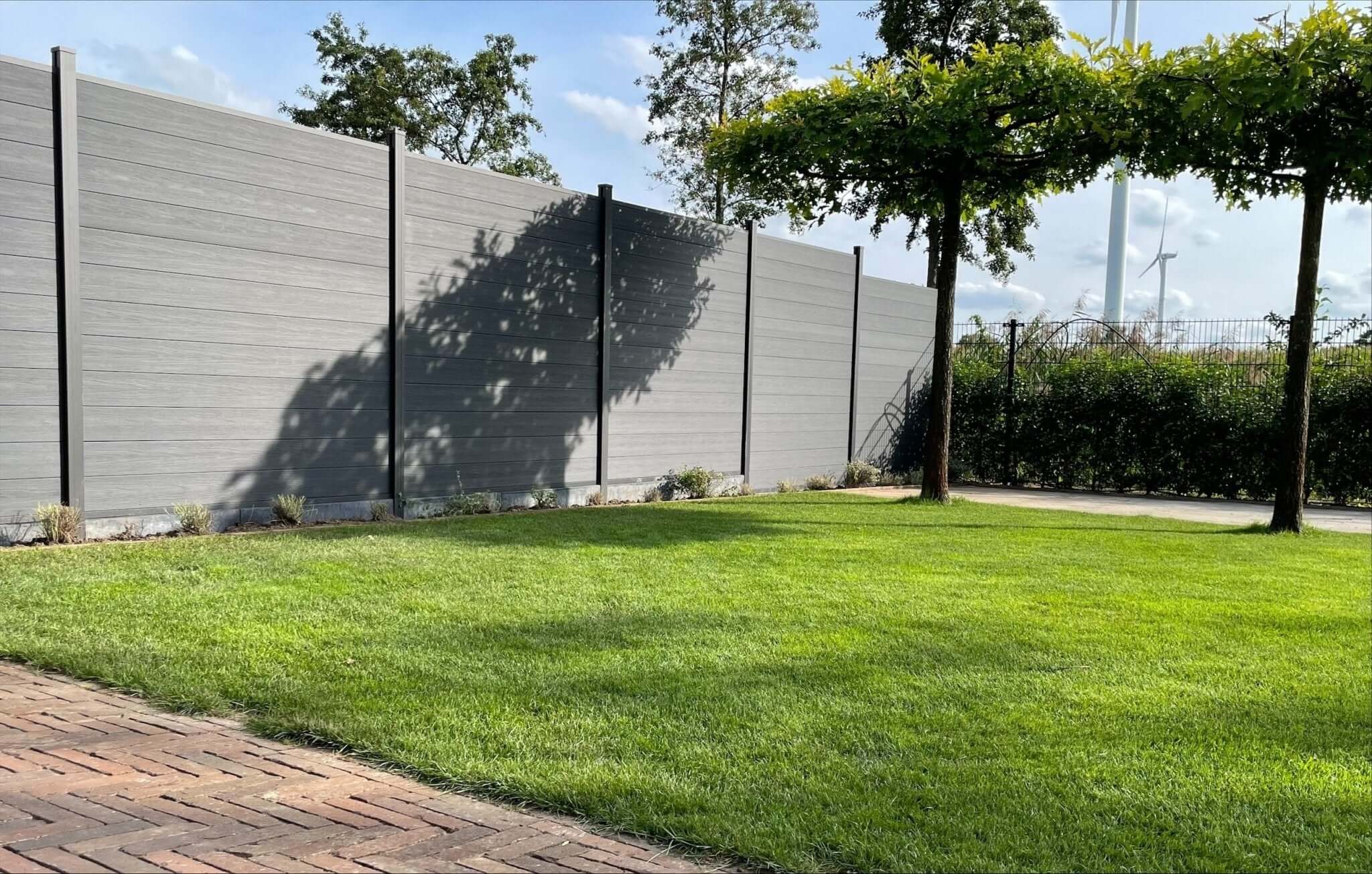 Composiet Schutting Houtnerf Zwart Eiken - Exclusive